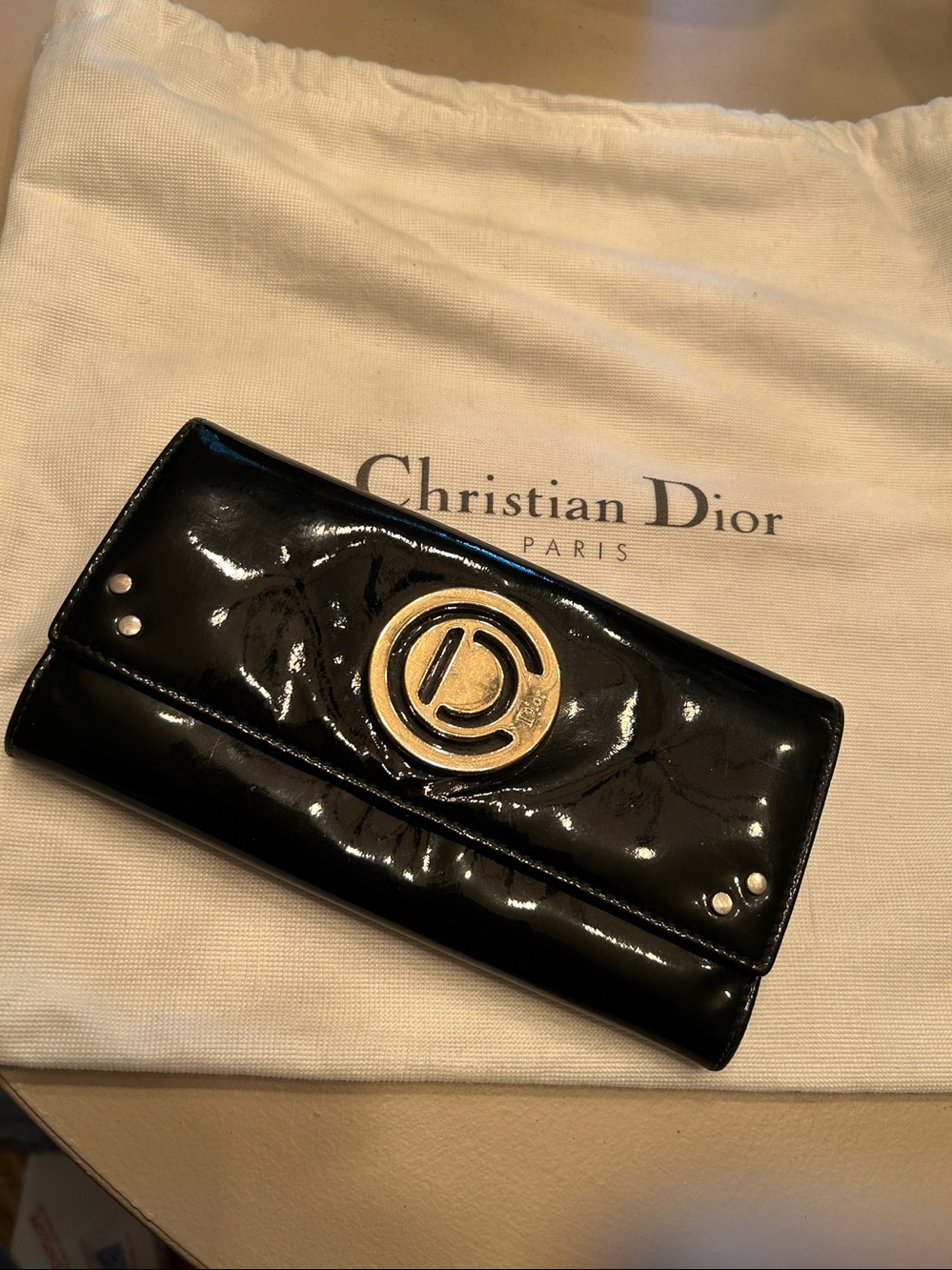 Black Patent Glossy Leather Wallet with insert and chain